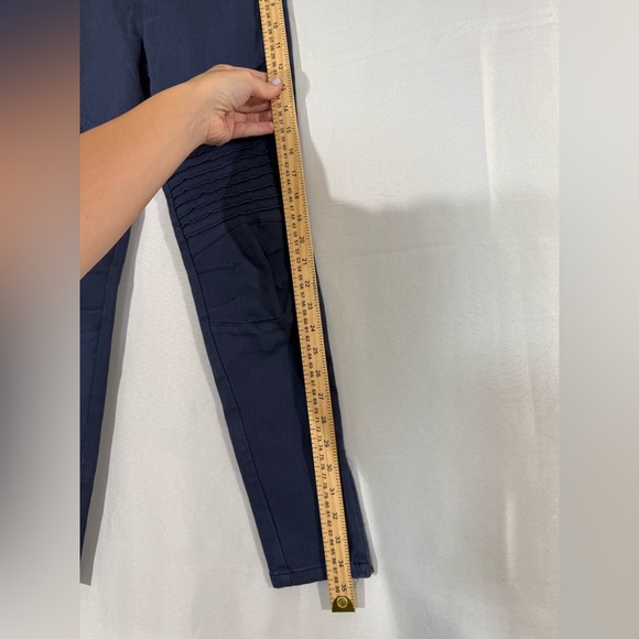 Umgee Navy Blue‎ Moto Jeggings M | Elastic Waist Stretch Pants Zip Hem Boho - Picture 8 of 10